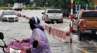 Hà Nội sáng 27/8: Hơn 20 điểm vẫn ngập sâu, giao thông ách tắc kéo dài